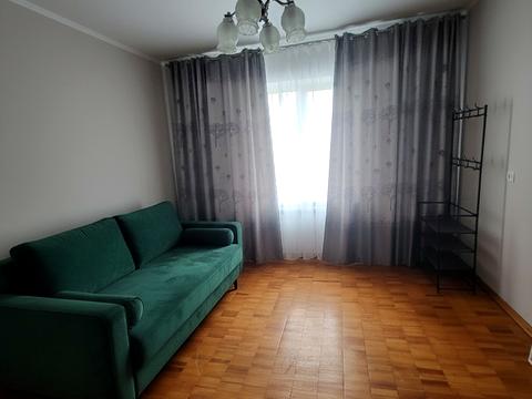 квартира по адресу Ревуцкого ул., 18-А