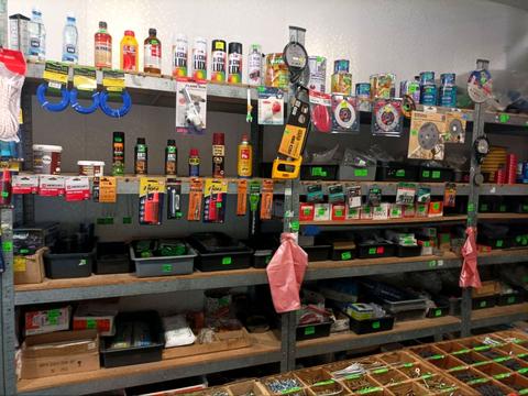 коммерческая по адресу пр.перемоги, 72-д