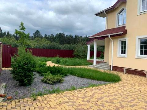 будинок за адресою Жовтнева вул.