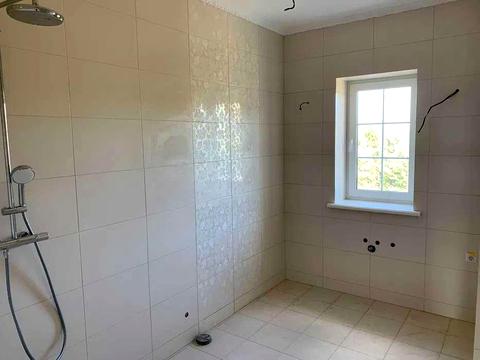 будинок за адресою Жовтнева вул.