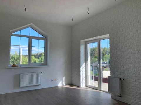 будинок за адресою Жовтнева вул.