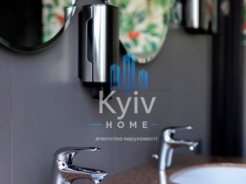 комерційна за адресою Академіка Книшова вул. (Амурська), 8