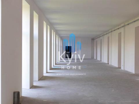 комерційна за адресою Академіка Книшова вул. (Амурська), 8