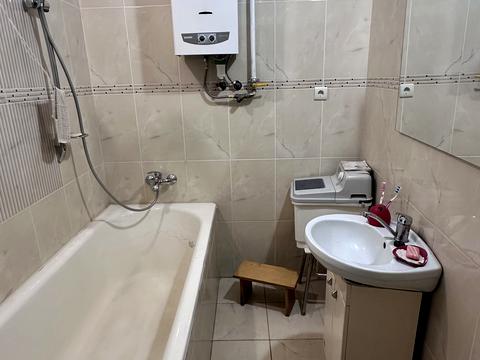 квартира за адресою Академіка Олександра Богомольця вул., 4