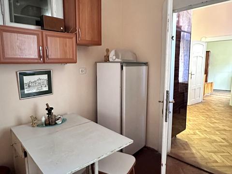 квартира за адресою Академіка Олександра Богомольця вул., 4