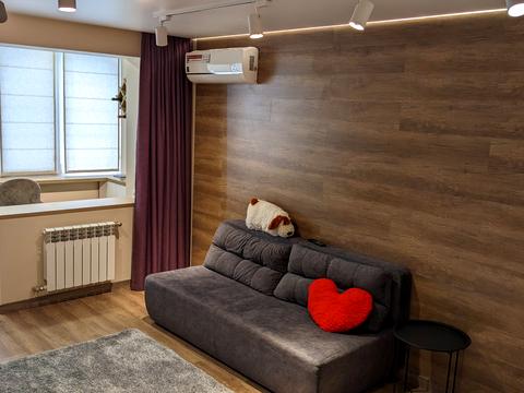 квартира за адресою Леся Сердюка вул. (Командарма Корка), 14