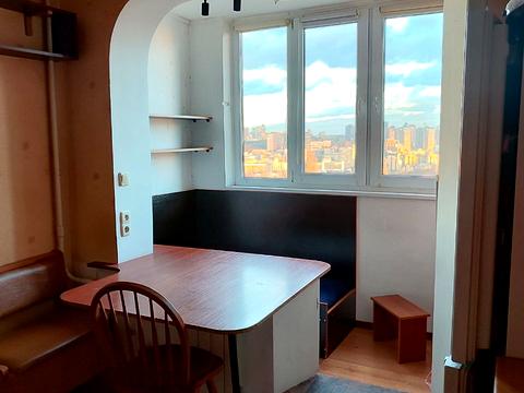 квартира за адресою Романа Ратушного вул. (Волгоградська), 17