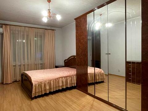 квартира за адресою Олександра Лазаревського вул. (Мініна), 9