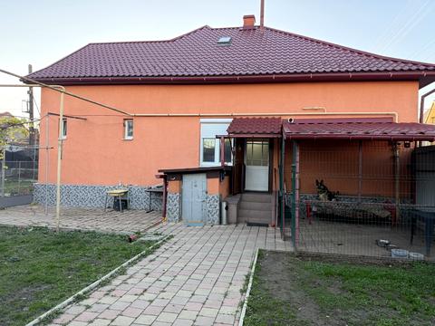 будинок за адресою Олега Ольжича вул. (Івана Лобачевського), 15