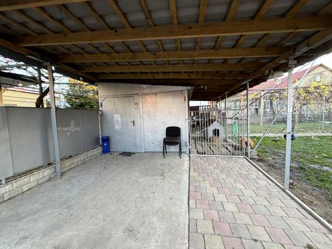 будинок за адресою Олега Ольжича вул. (Івана Лобачевського), 15