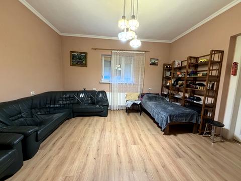 будинок за адресою Олега Ольжича вул. (Івана Лобачевського), 15