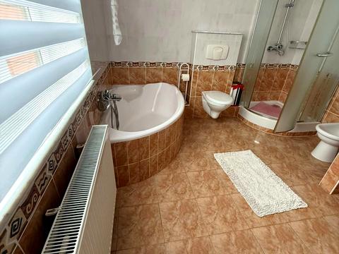 дом по адресу Василя Стуса ул.