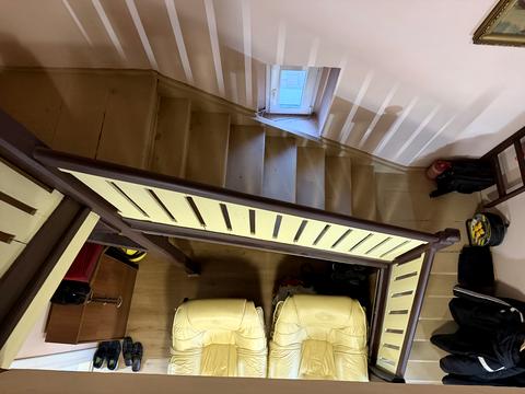 будинок за адресою Олега Ольжича вул. (Івана Лобачевського), 15