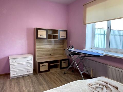 будинок за адресою смт. Великодолинське, Центральна вул., 2