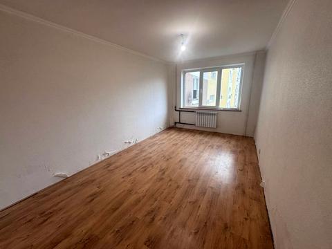 квартира за адресою Олега Антонова вул. (Карла Маркса), 56