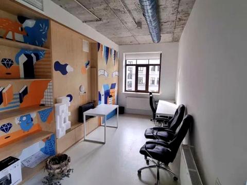 комерційна за адресою Воздвиженська вул., 51