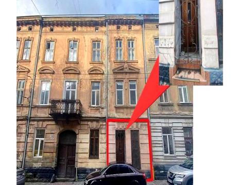 комерційна за адресою Шептицьких вул., 36