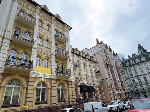 комерційна за адресою Кожум'яцька вул., 12-В