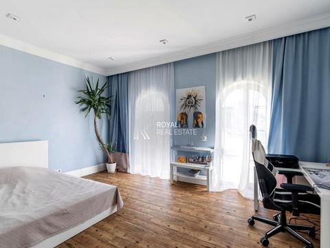 дом по адресу Ивана Сирко ул.