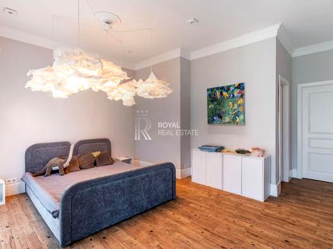 дом по адресу Ивана Сирко ул.