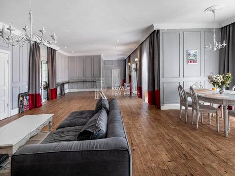 дом по адресу Ивана Сирко ул.