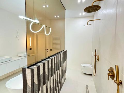 будинок за адресою с. Крихівці, Садова