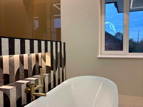 будинок за адресою с. Крихівці, Садова