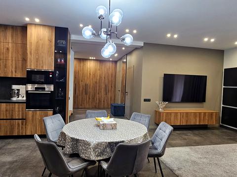 будинок за адресою 7-ма лінія вул.