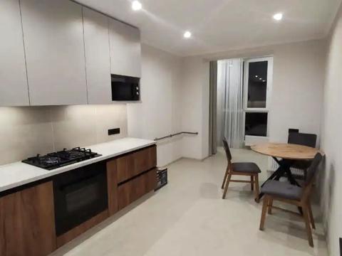 квартира за адресою Максима Залізняка вул., 1а