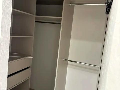 квартира за адресою Максима Залізняка вул., 1а