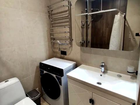 квартира за адресою Максима Залізняка вул., 1а