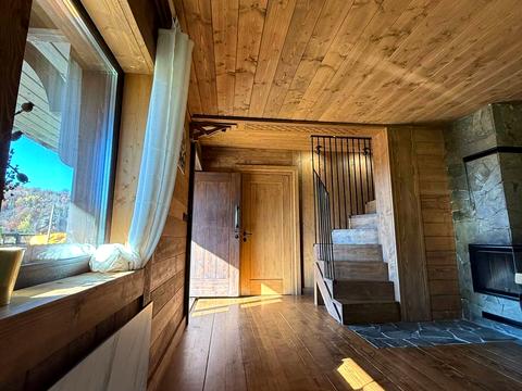 будинок за адресою Сокільський хребет