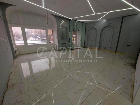 комерційна за адресою Велика Васильківська вул. (Червоноармійська), 67/7