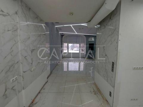 комерційна за адресою Велика Васильківська вул. (Червоноармійська), 67/7