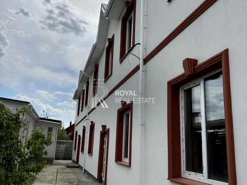 дом по адресу Киевская ул.