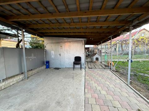 будинок за адресою Олега Ольжича вул. (Івана Лобачевського)