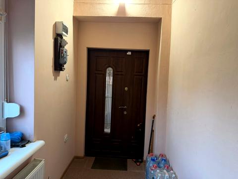 будинок за адресою Олега Ольжича вул. (Івана Лобачевського)