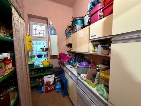 будинок за адресою Олега Ольжича вул. (Івана Лобачевського)