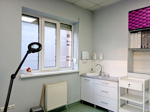 коммерческая по адресу Василиянок ул., 32