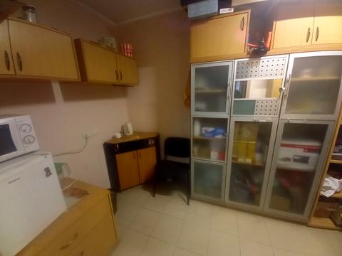 комерційна за адресою Петра Калнишевського просп. (Косіора), 47