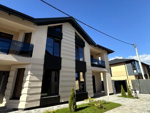 дом по адресу Ділова