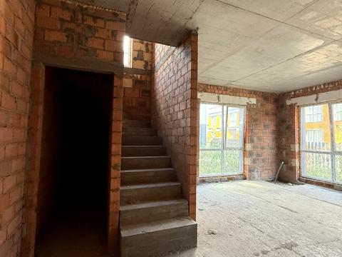 будинок за адресою Приозерна вул.