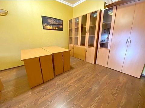 комерційна за адресою Шота Руставелі вул., 44