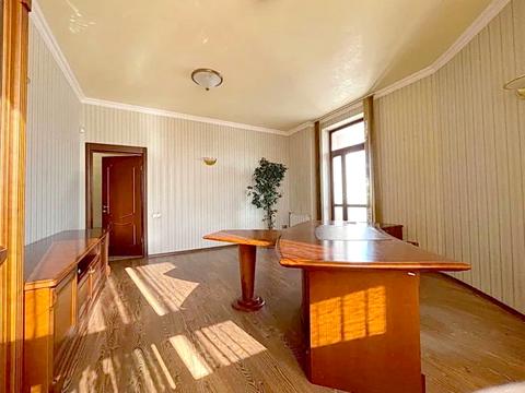 комерційна за адресою Шота Руставелі вул., 44