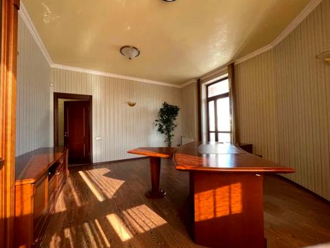 комерційна за адресою Шота Руставелі вул., 44