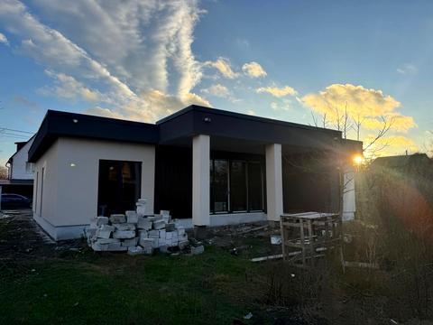 будинок за адресою 94-а Садова, 1