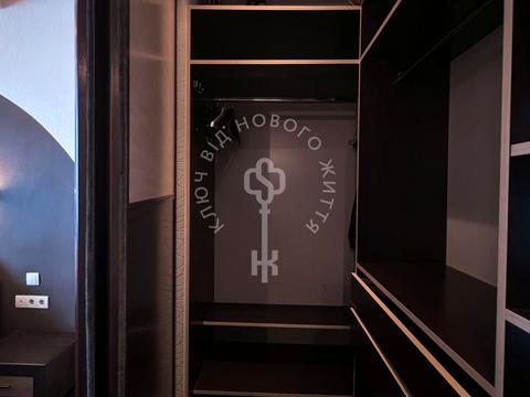 квартира по адресу Голосеевский просп. (40-летия Октября), 68