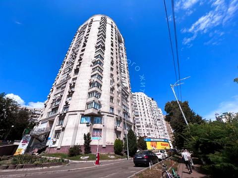 квартира по адресу Голосеевский просп. (40-летия Октября), 68