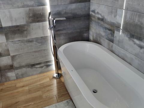 квартира за адресою Херсонська вул., 9-А