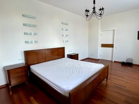 квартира за адресою Євгена Коновальця вул. (Щорса), 44-А